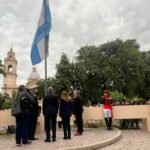 El gobernador Zamora presidió el acto central por el Día de la Independencia en plaza Libertad