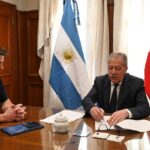 El Jefe de Gabinete firmó un convenio con la Fundación Dignamente de la Familia Conin