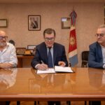 El gobernador firmó un acuerdo para que jóvenes cineastas del Norte Argentino puedan ser parte de los festivales de San Sebastián y de Málaga